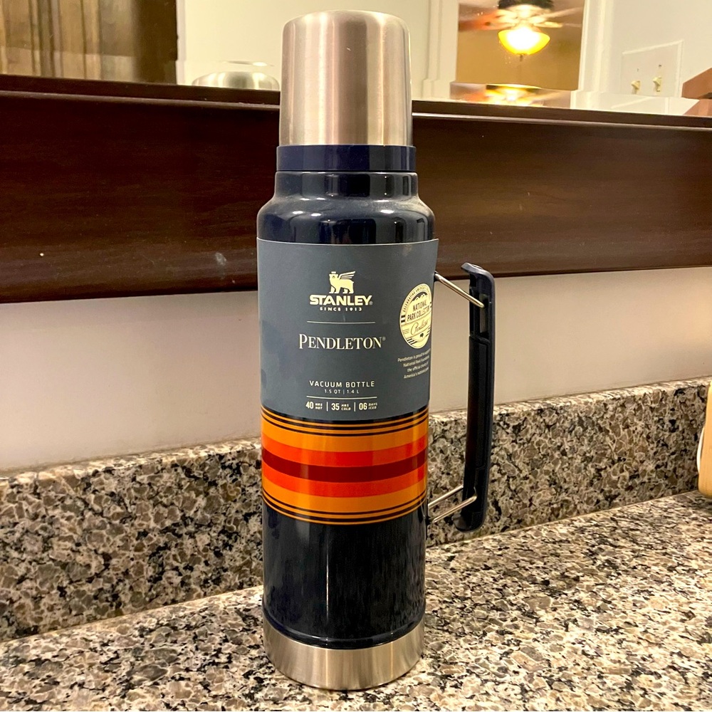 PENDLETON Stanley Thermos National Park Edition